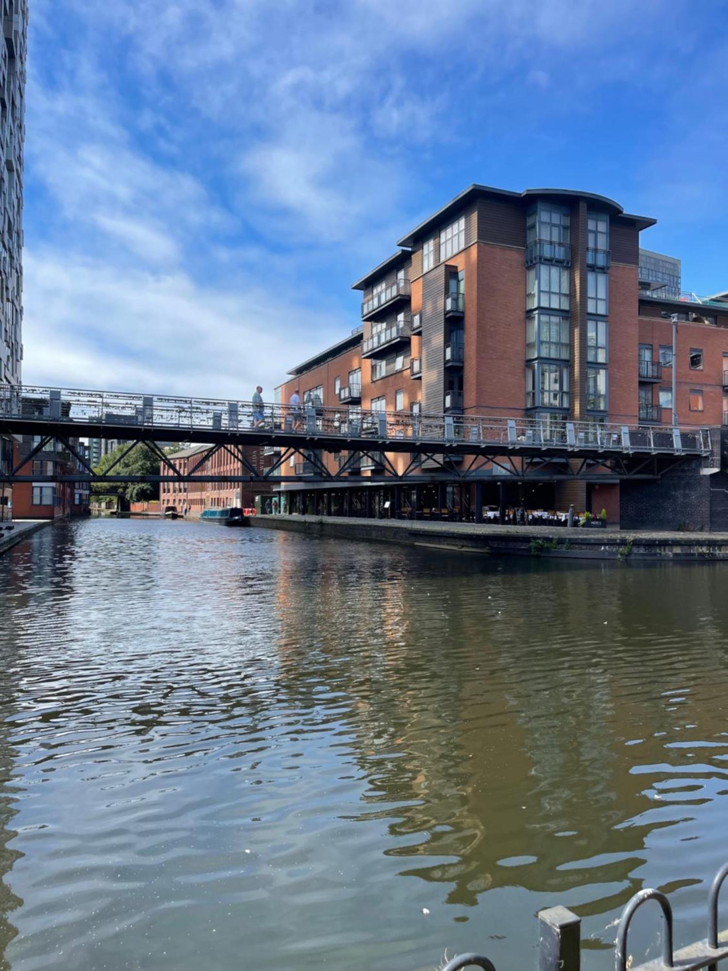 Birmingham Central Canal Side Living Экстерьер фото
